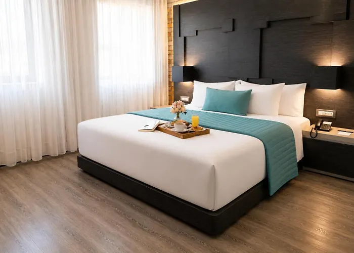 Punto Mx 4* Mexico City